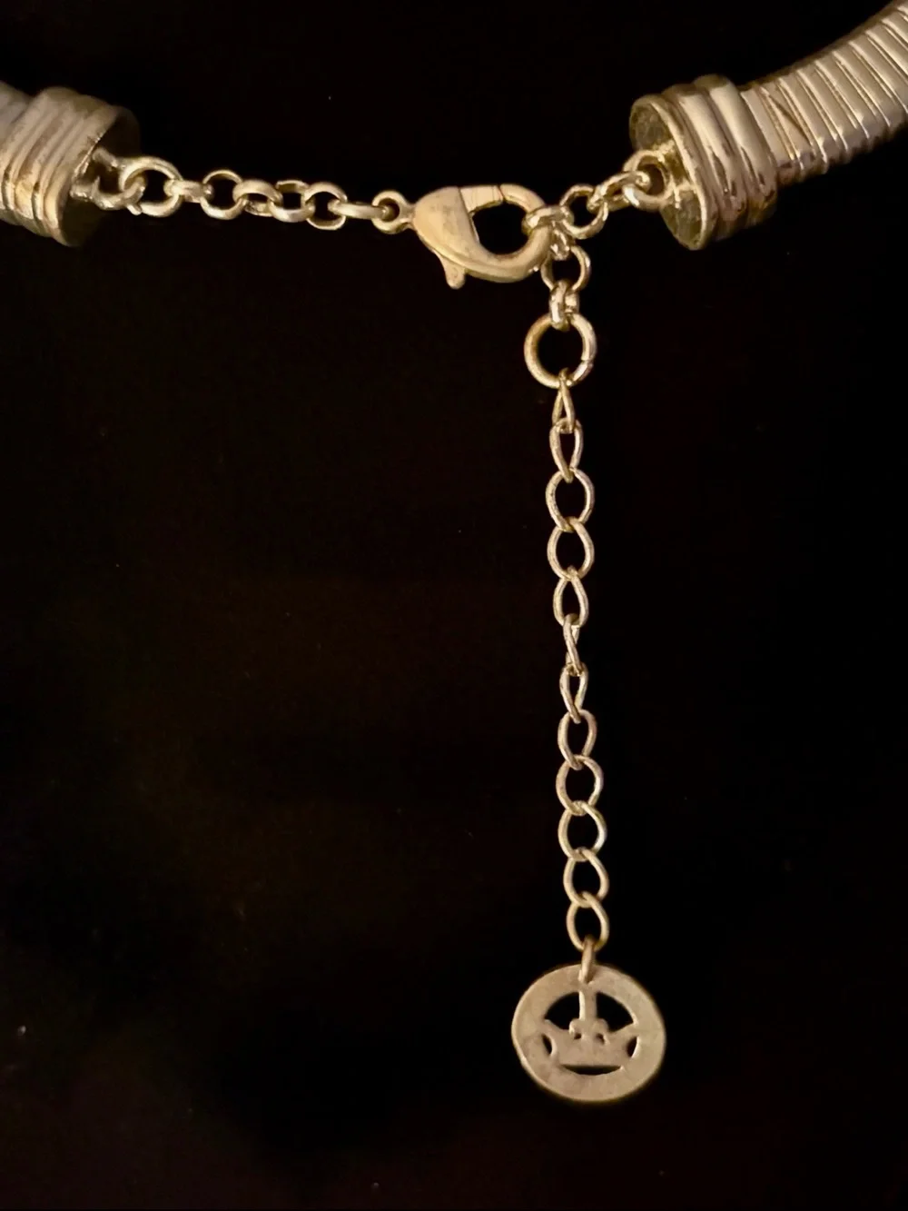 New Crown Trifari Silver Ribbed Collar Necklace
